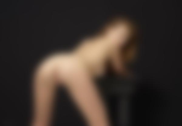 Image #8 from the gallery Katia nude figure