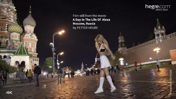 Skærmgreb #1 fra filmen En dag i Alexas liv, Moskva, Rusland