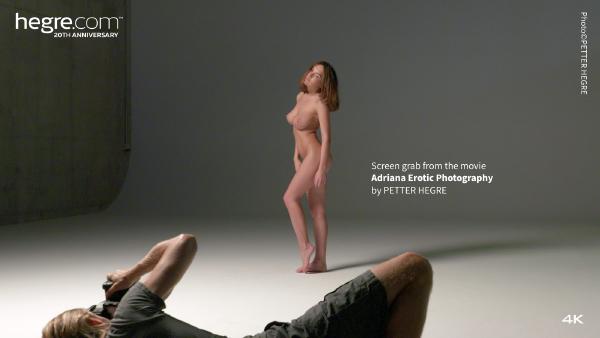 Captura de pantalla #1 de la película Adriana Fotografía Erótica