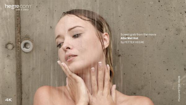 Екранна снимка №3 от филма Alba Wet Hot