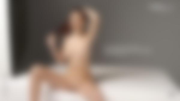 Tangkapan layar # 12 dari film Alisa Making Of Nude Photo Session