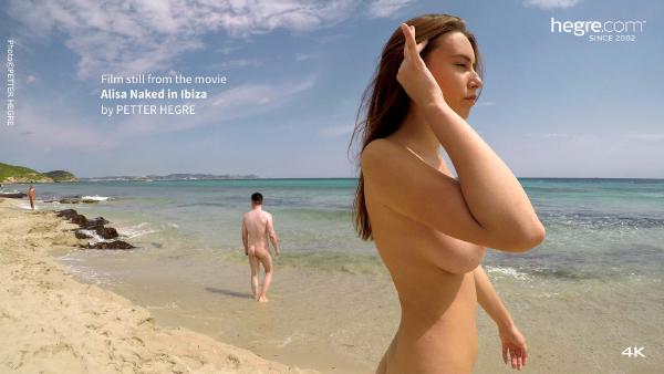 Skärmgrepp #7 från filmen Alisa naken på Ibiza