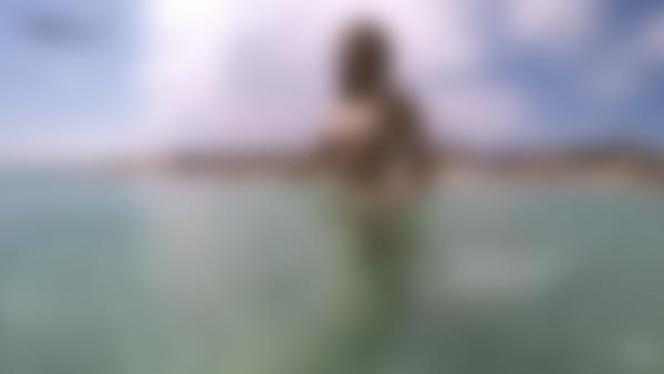 Alisa Naked In Ibiza filminden # 11 ekran görüntüsü