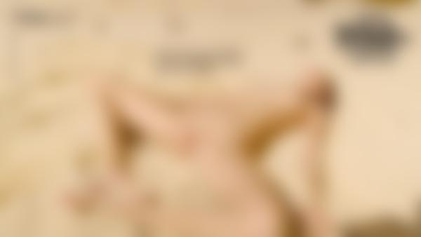 Ekrāna paņemšana #11 no filmas Anna L. Seksīgā pludmales fotosesija