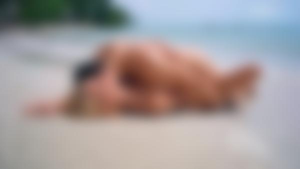 Skjágrip #12 úr kvikmyndinni Ariel og Alex Sex On The Beach