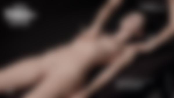 Ariel Erotik Çamur Masajı filminden # 12 ekran görüntüsü