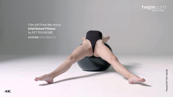 Ekrano paėmimas #1 iš filmo Ariel Naked Fitness