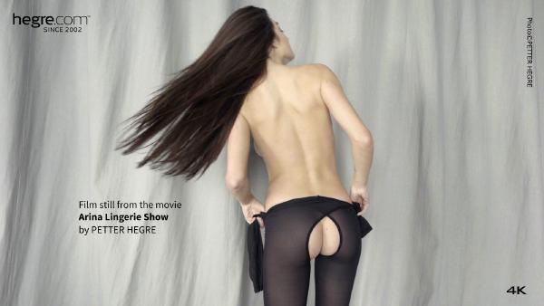 Captura de tela #6 do filme Show de lingerie Arina
