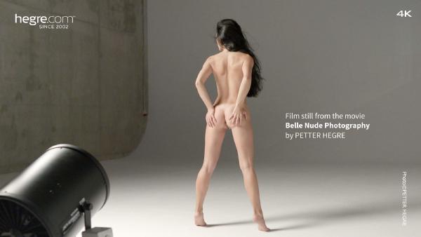 फ़िल्म 5 से स्क्रीन ग्रैब # बेले नग्न फोटोग्राफी