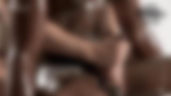 Skjermtak #9 fra filmen Blister Lingam Massasje