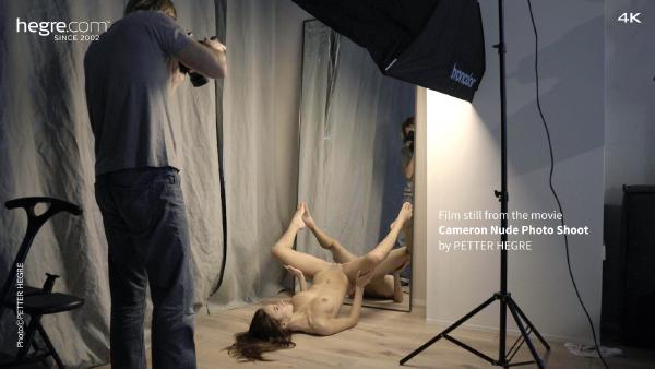 Captura de tela #5 do filme Cameron Nude Photo Shoot