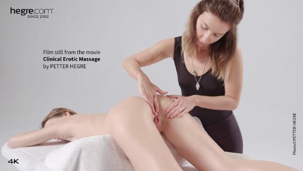 Skärmgrepp #6 från filmen Klinisk erotisk massage