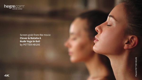 Skærmgreb #3 fra filmen Clover og Natalia En nøgen yoga på Bali