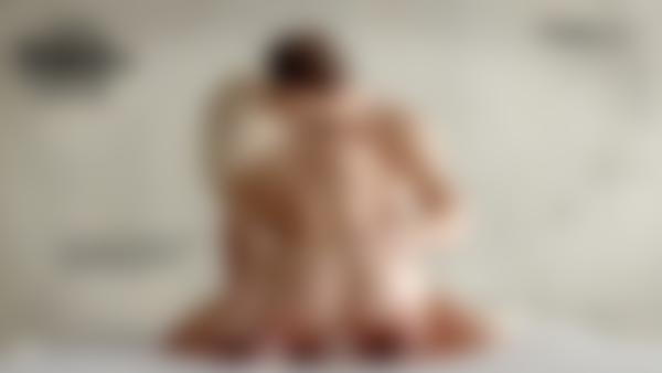 Ekrāna paņemšana #12 no filmas Pāru strūklas masāža