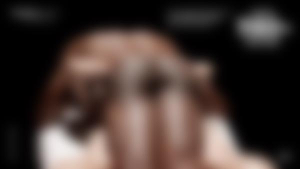 Екранна снимка №10 от филма Луд климакс масаж