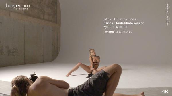 Tangkapan layar # 4 dari film Darina L Nude Photo Session