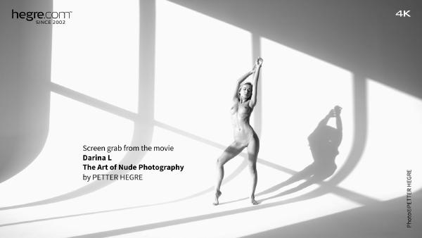 Captura de pantalla #5 de la película Darina L El arte de la fotografía de desnudo