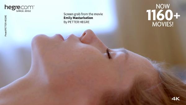 Skærmgreb #5 fra filmen Emily onani
