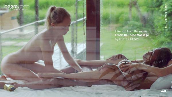 Skærmgreb #2 fra filmen Erotisk balinesisk massage
