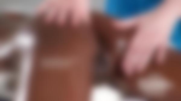 Zrzut ekranu #9 z filmu Erotyczny masaż Reiki