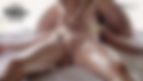 Captura de pantalla #12 de la película Masaje de eyaculación femenina