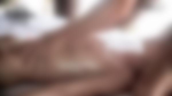 Captura de pantalla #11 de la película Masaje de eyaculación femenina