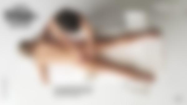 电影 女性崇拜按摩 中的屏幕截图 #11