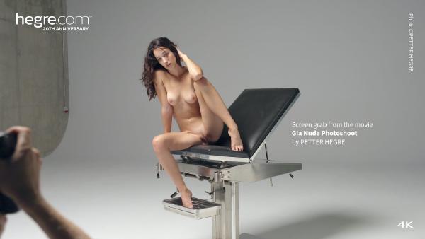 Skærmgreb #8 fra filmen Gia Nude Photoshoot-plakat
