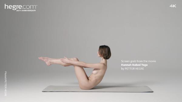 电影 汉娜裸体瑜伽 中的屏幕截图 #2