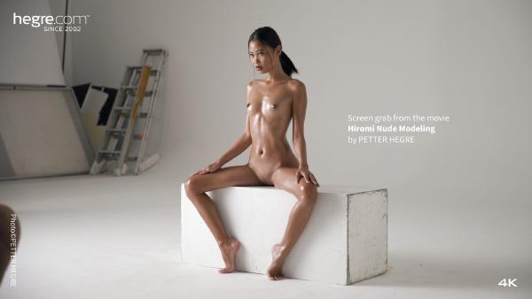 Skärmgrepp #3 från filmen Hiromi nakenmodellering