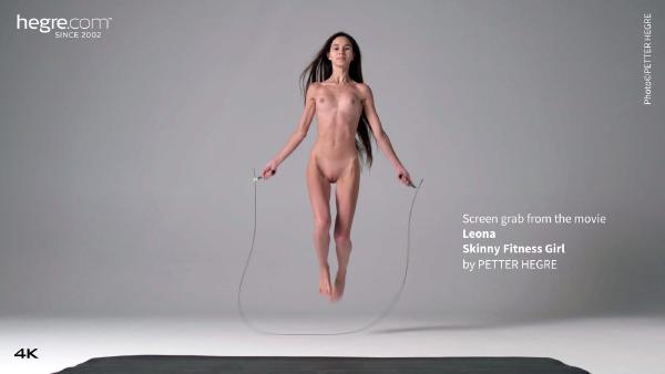 Skärmgrepp #1 från filmen Leona Skinny Fitness Girl