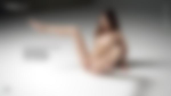 Skjermtak #12 fra filmen Leona Kunsten å fotografere naken