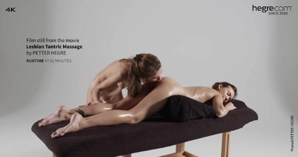 Skärmgrepp #8 från filmen Lesbisk tantrisk massage