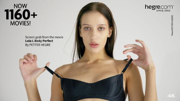 电影 Lola L 完美身材 中的屏幕截图 #1