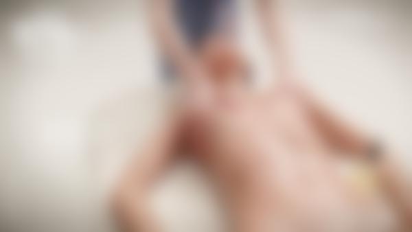 Screenshot #11 dal film Massaggio alla masturbazione