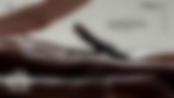 Kuvakaappaus #12 elokuvasta Viehättävä penishieronta