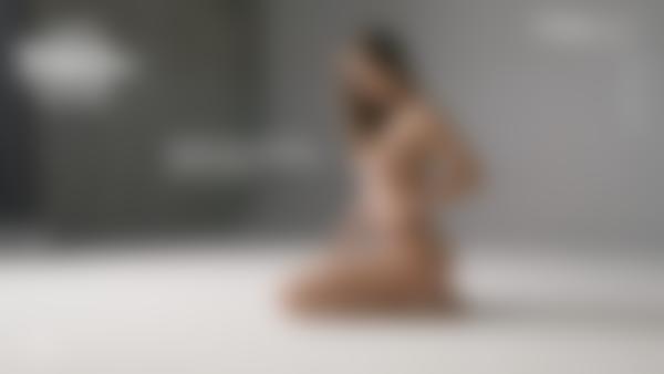 Screenshot #9 dal film Natalia Una sessione fotografica di nudo