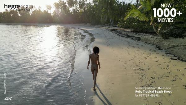 Screenshot #5 aus dem Film Ruby Shooting am tropischen Strand