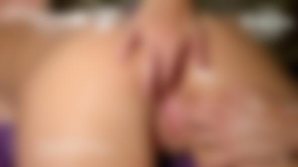Screenshot #12 dal film Massaggio con clistere anale urlante