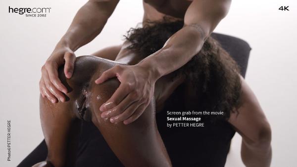 Skærmgreb #3 fra filmen Seksuel massage