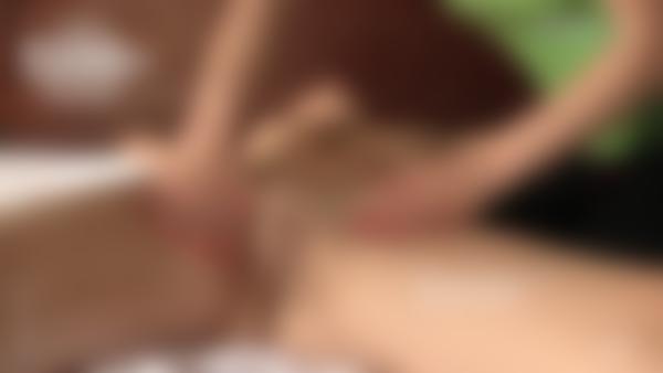 Screenshot #12 dal film Massaggio sportivo sexy