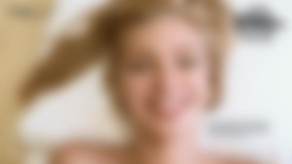 Skärmgrepp #12 från filmen Terapeutisk thaimassage