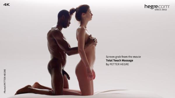 Screenshot #5 aus dem Film Massage der totalen Berührung