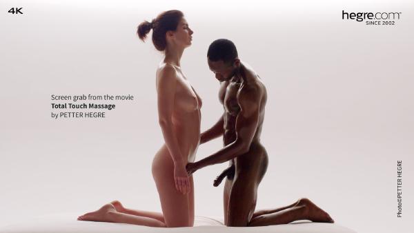 Skärmgrepp #7 från filmen Total Touch Massage