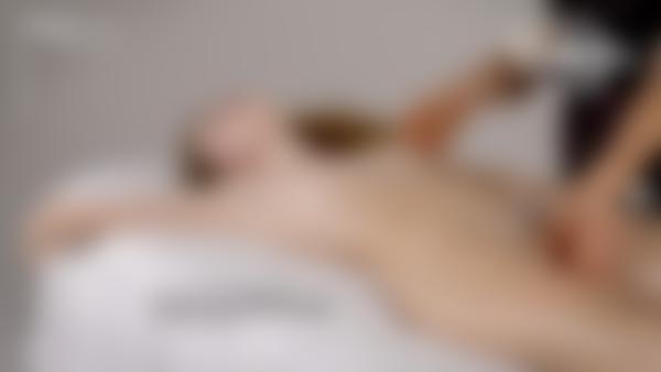 Skærmgreb #12 fra filmen Ukontrolleret ejakulationsmassage