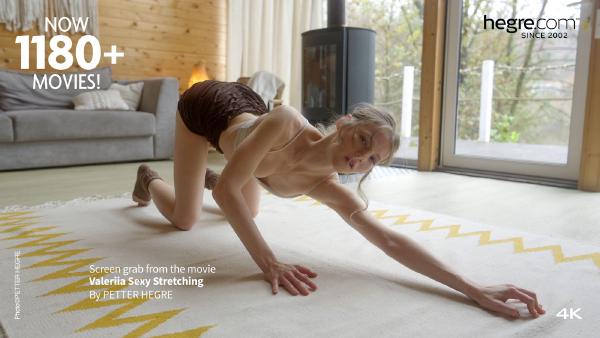 Screenshot #1 aus dem Film Valeriia Sexy Stretching
