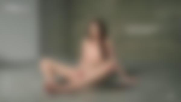 电影 Veronika V 裸体拍摄 中的屏幕截图 #9
