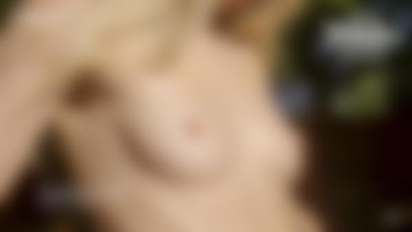 映画 ヴィクトリアの夏の楽しみ からのスクリーンキャプチャ #9