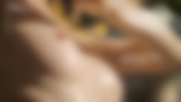 映画 ヴィクトリアの夏の楽しみ からのスクリーンキャプチャ #12