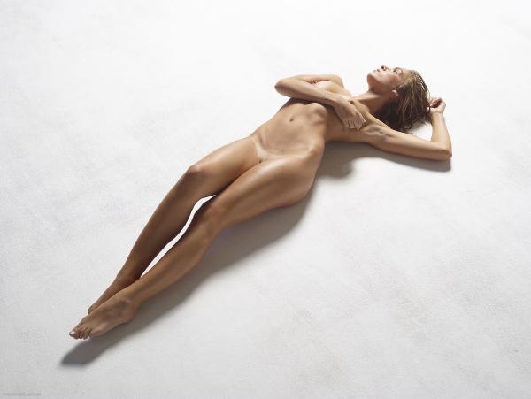 Imagen #6 de la galería Amber desnudos